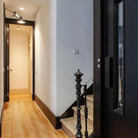 Lägenhet Charming 2bdr With Balcony In Lapa By Lovelystay *