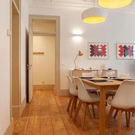 Charming 2bdr With Balcony In Lapa By Lovelystay Lägenhet Lisboa