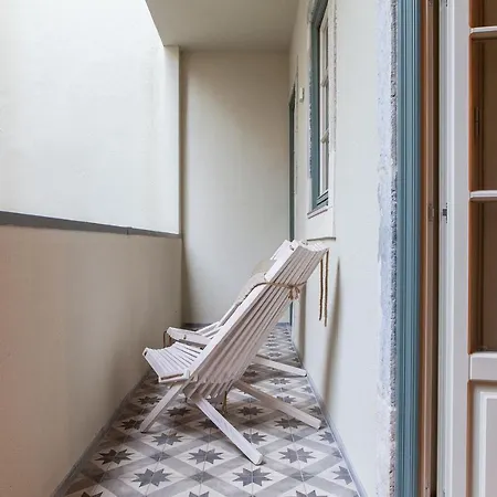 Charming 2bdr In Lapa By Lovelystay * Лісабон